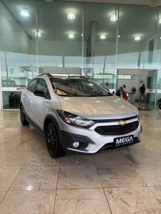 CHEVROLET ONIX 1.4 MPFI ACTIV 8V FLEX 4P MANUAL CHEVROLET ONIX 1.4 MPFI ACTIV 8V FLEX 4P MANUAL